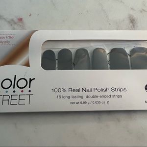 Color Street nail polish strips